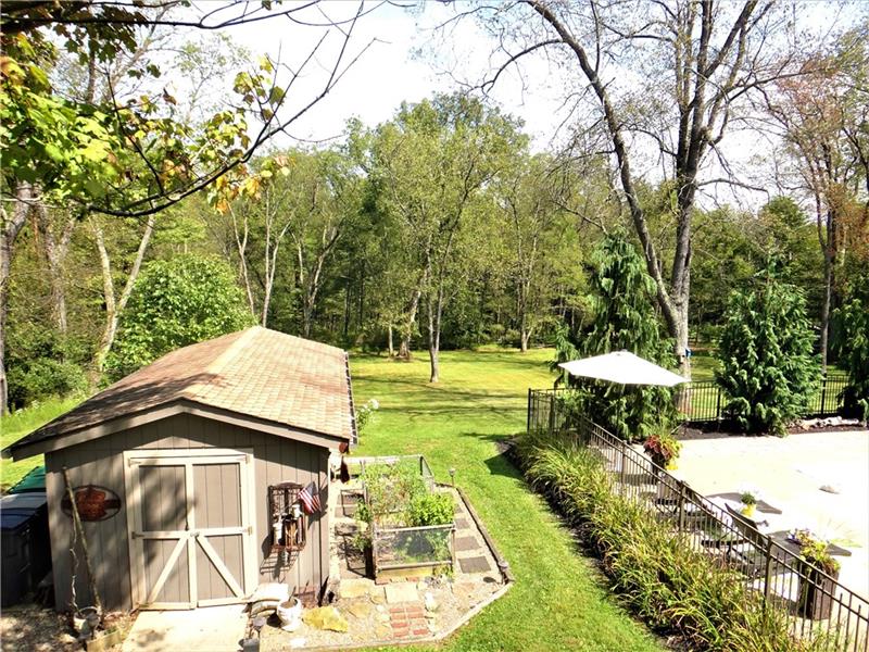 142 Wolfe Run Road Cranberry Township, PA 16066 - Photo 24 of 25 Gallery Image 24