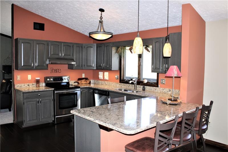 142 Wolfe Run Road Cranberry Township, PA 16066 - Photo 5 of 25 Gallery Image 5