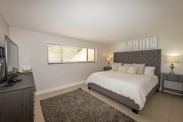 $6,000 | 293 Old Meadow Way, Palm Beach Gardens, FL 33418