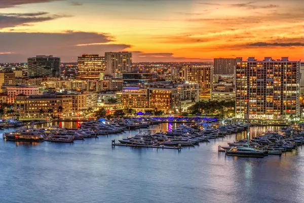 $6,000 | 293 Old Meadow Way, Palm Beach Gardens, FL 33418