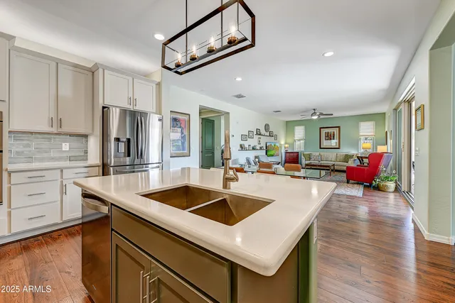 $2,600 | 10349 East Tumbleweed Avenue, Mesa, AZ 85212