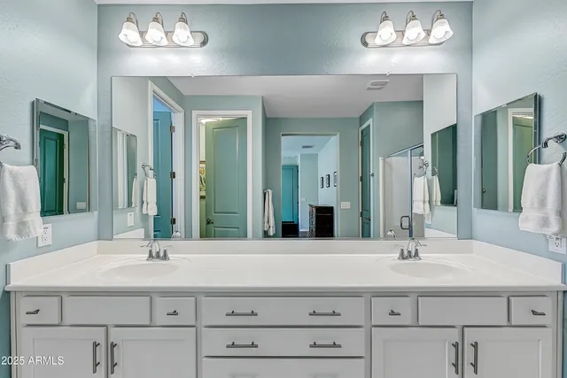 $2,600 | 10349 East Tumbleweed Avenue, Mesa, AZ 85212