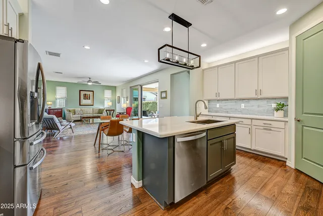 $2,600 | 10349 East Tumbleweed Avenue, Mesa, AZ 85212