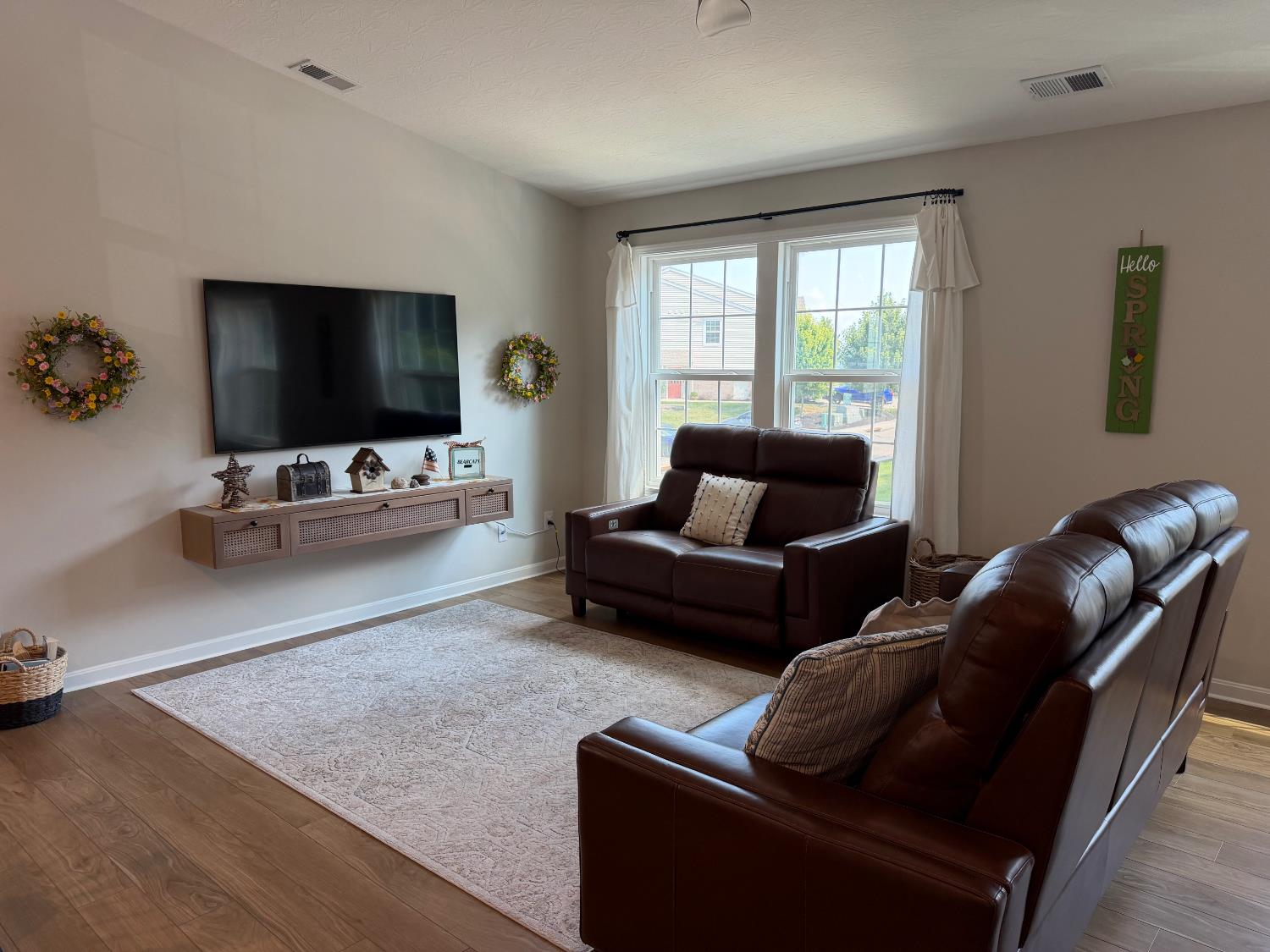 604 River Ridge, Unit 305 Lawrenceburg, IN 47025 - Photo 5 of 20 Gallery Image 5