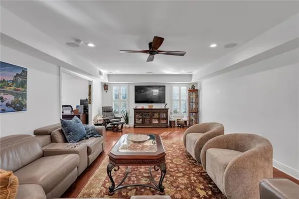 $709,000 | 4700 Folse Drive, Metairie, LA 70006
