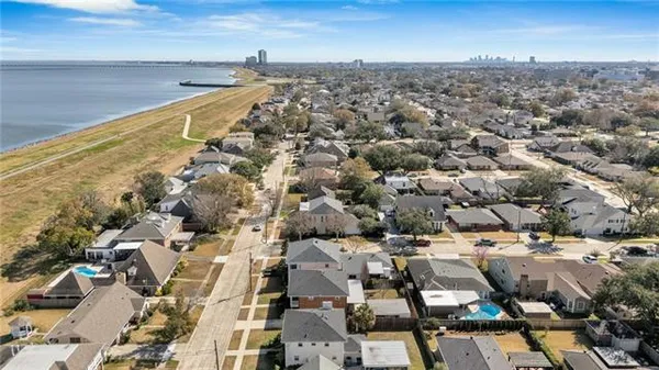 $709,000 | 4700 Folse Drive, Metairie, LA 70006