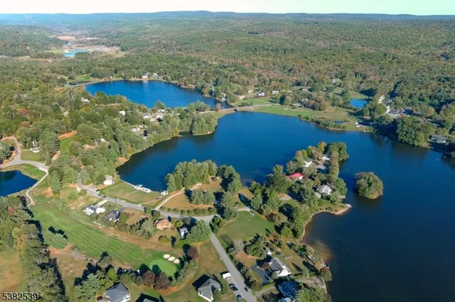 $95,000 | 104 North Shore Point, Montague, NJ 07827