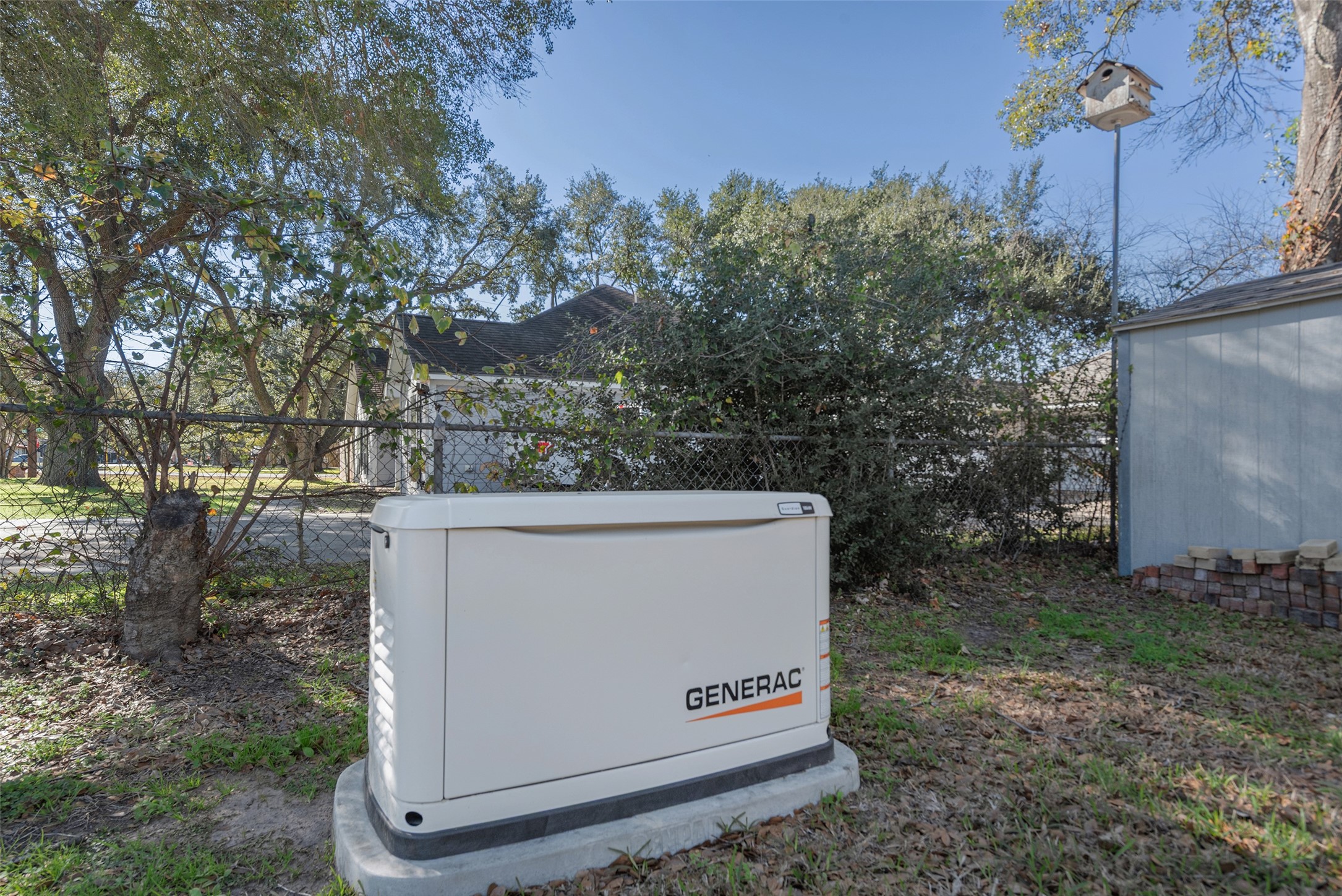 2017 Penick Road Waller, TX 77484 - Photo 7 of 28 Generac Generator