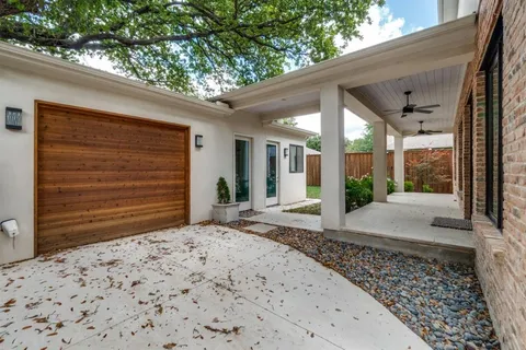 $2,725,000 | 4652 Livingston Avenue, Highland Park, TX 75209