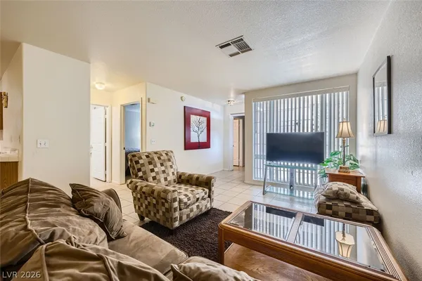 $1,365 | 3612 Shawn Reynolds Court, Unit 104, Las Vegas, NV 89129