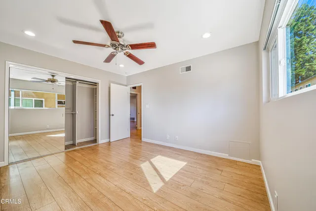 $2,195 | 590 North Los Robles Avenue, Unit 8, Pasadena, CA 91101