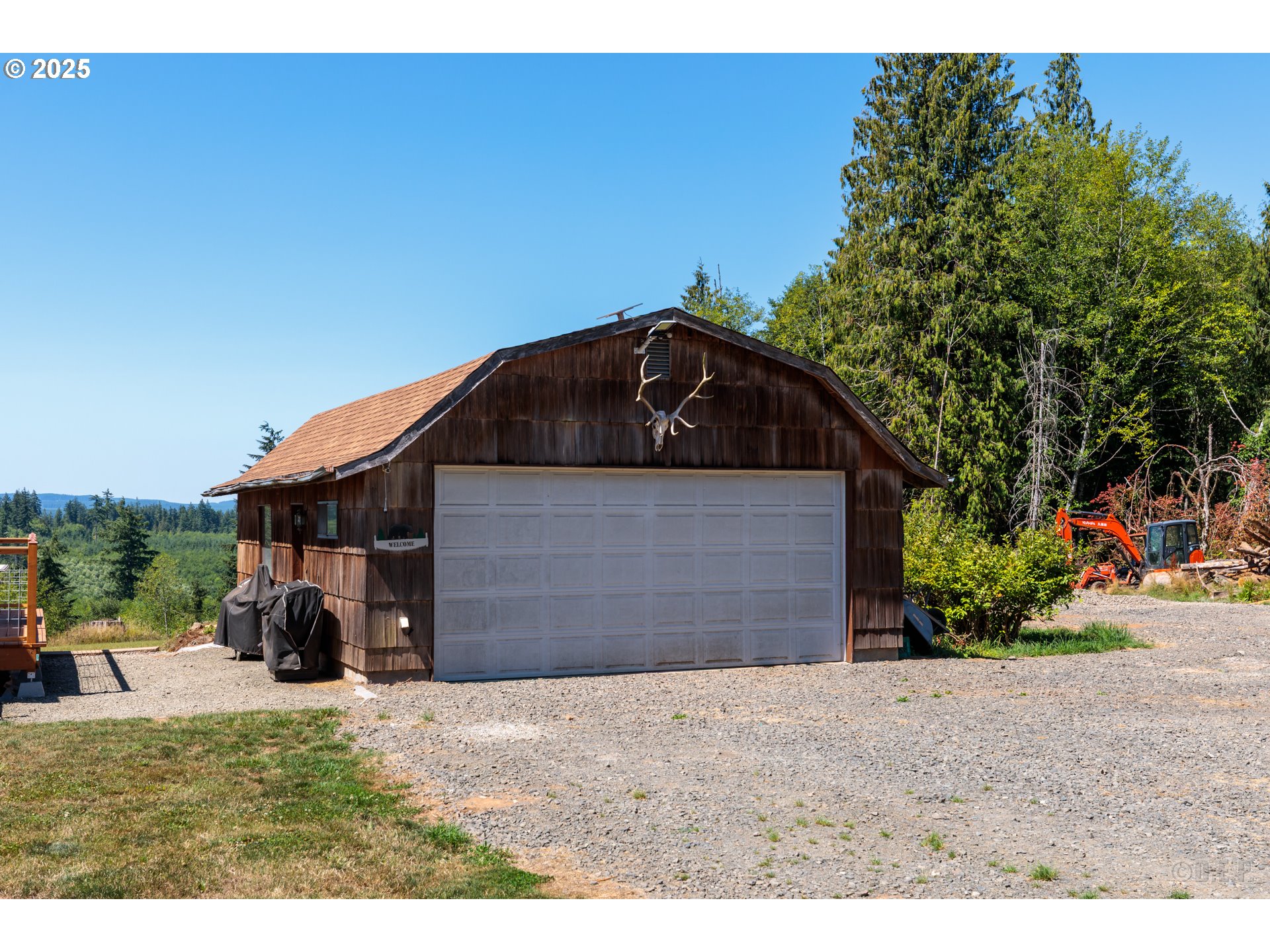 70392 Schumacher Road Rainier, OR 97048 - Photo 27 of 42 Garage