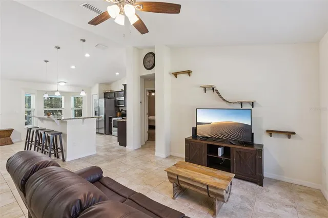 $284,500 | 7042 Southeast 122nd Lane, Belleview, FL 34420