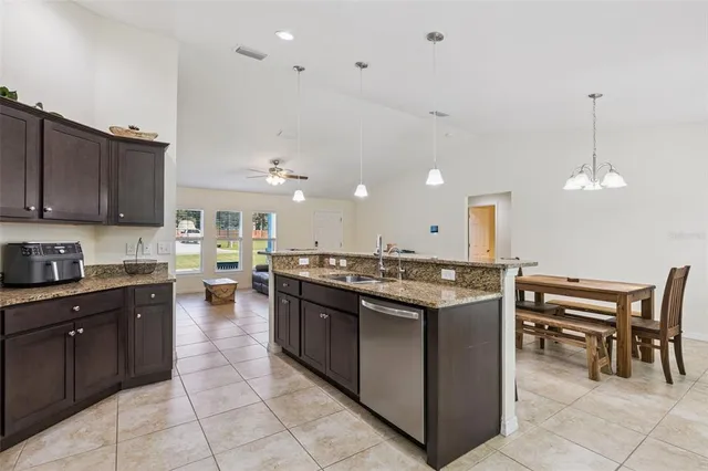 $284,500 | 7042 Southeast 122nd Lane, Belleview, FL 34420