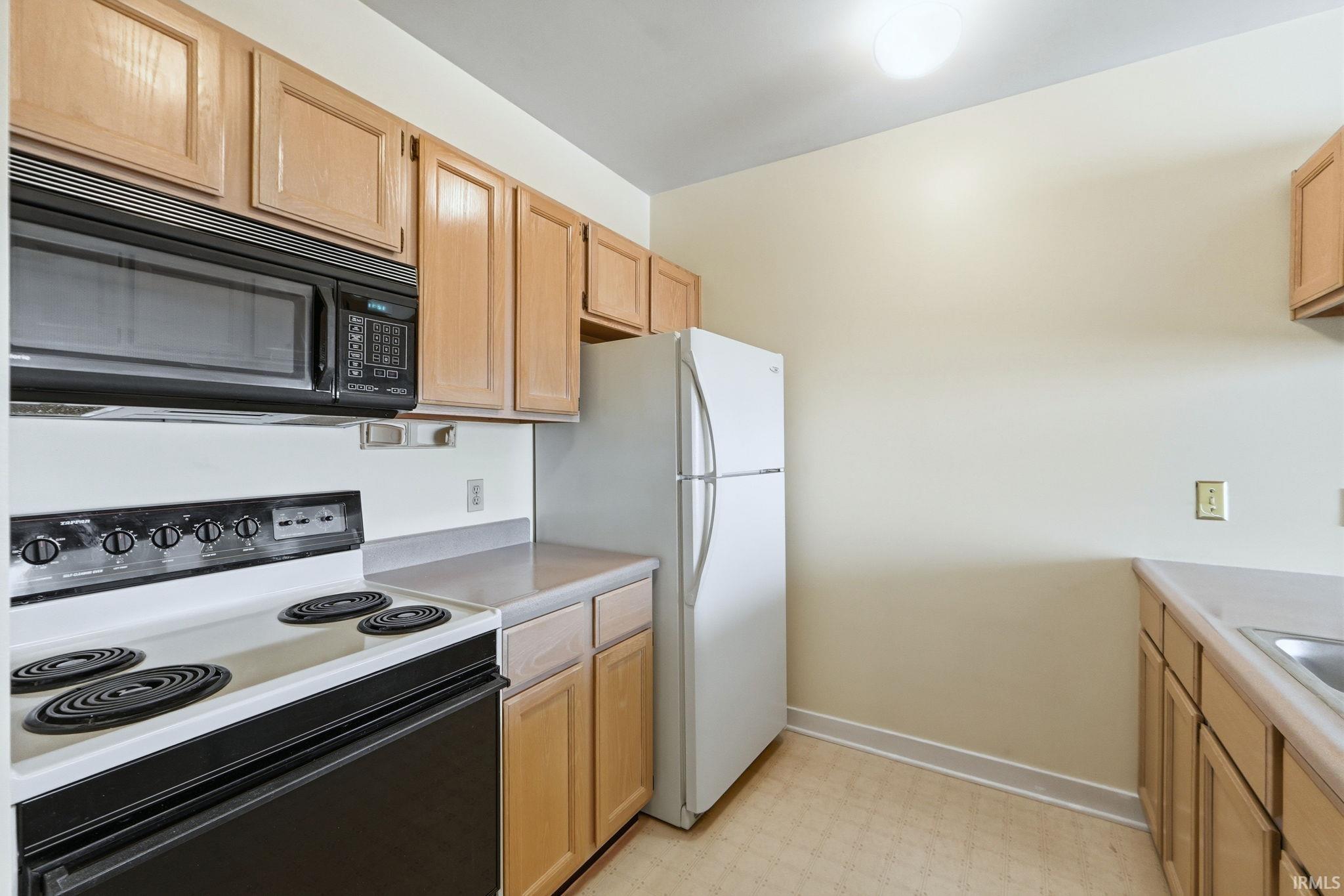 113 West Wayne Street, Unit 412 Fort Wayne, IN 46802 - Photo 11 of 36