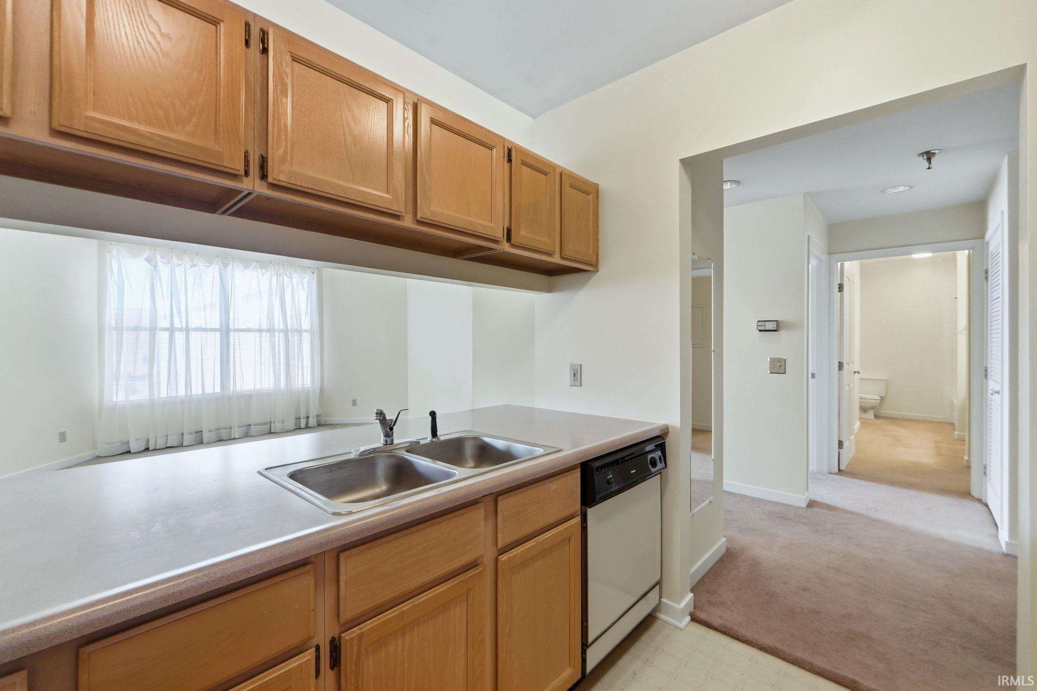 113 West Wayne Street, Unit 412 Fort Wayne, IN 46802 - Photo 14 of 36