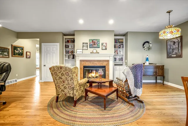 $839,900 | 28700 East River Bay Drive, Waterford, WI 53185