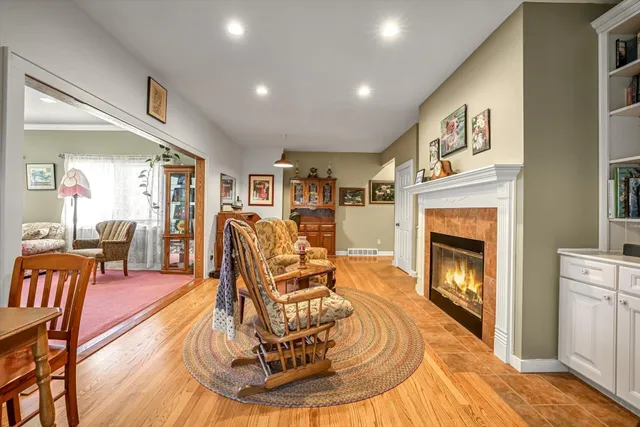 $839,900 | 28700 East River Bay Drive, Waterford, WI 53185