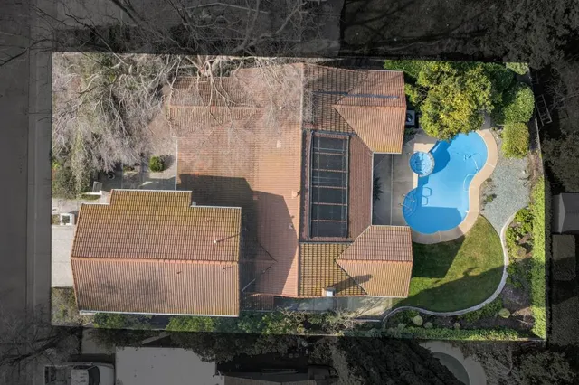 $1,135,000 | 5033 El Cemonte Avenue, Davis, CA 95618