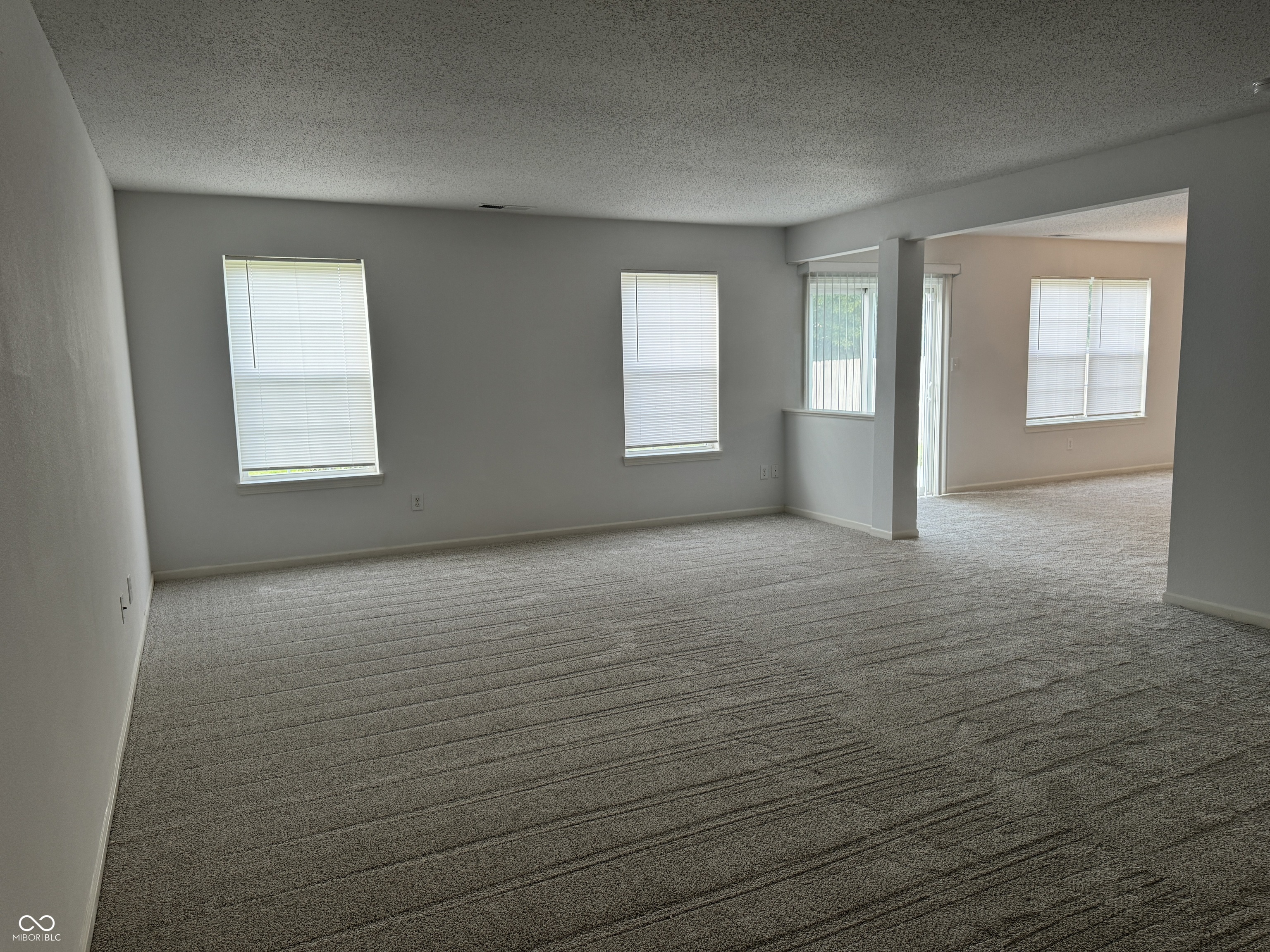 10860 Muddy River Road Indianapolis, IN 46234 - Photo 6 of 41 Gallery Image 6