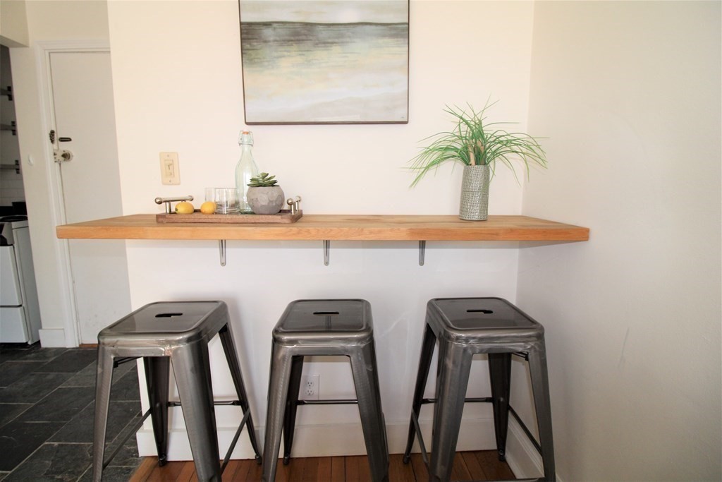 32 Winchester Street, Unit 8 Brookline, MA 02446 - Photo 4 of 12