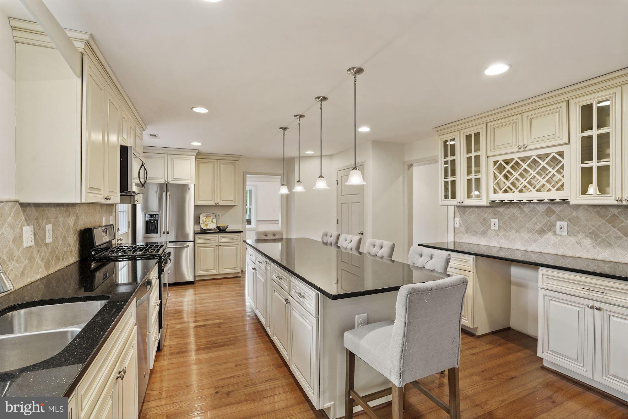 3301 Jermantown Road Fairfax, VA 22030 - Photo 3 of 44 Expansive, gourmet kitchen