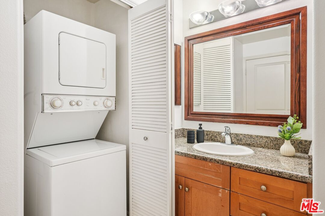 100 South Alameda Street, Unit 234 Los Angeles, CA 90012 - Photo 12 of 29