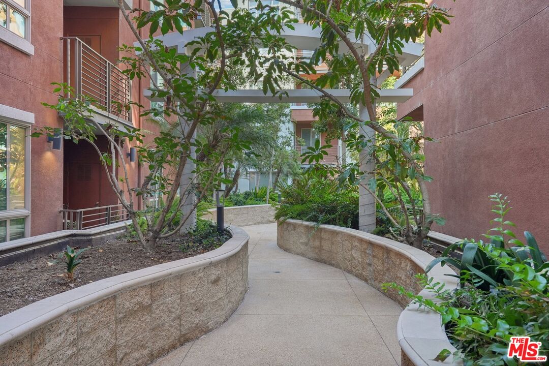 100 South Alameda Street, Unit 234 Los Angeles, CA 90012 - Photo 20 of 29