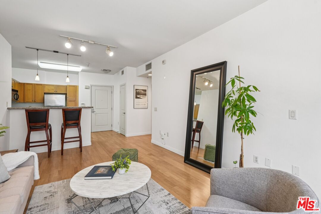 100 South Alameda Street, Unit 234 Los Angeles, CA 90012 - Photo 5 of 29