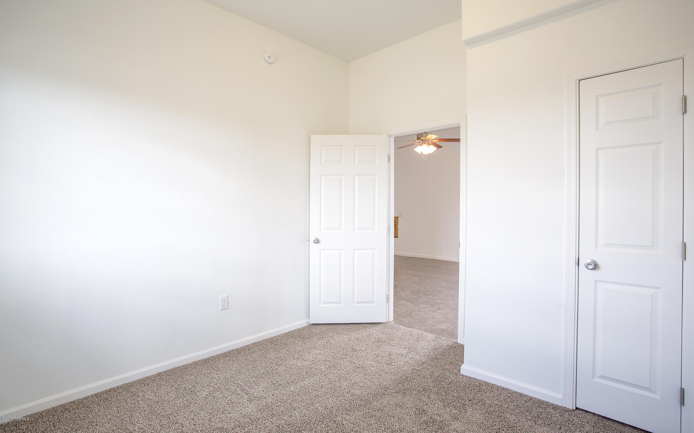 9580 South Spider Rock Road Vail, AZ 85641 - Photo 12 of 27 Gallery Image 12
