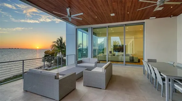 $11,770,000 | 4123 Bay Shore Road, Sarasota, FL 34234