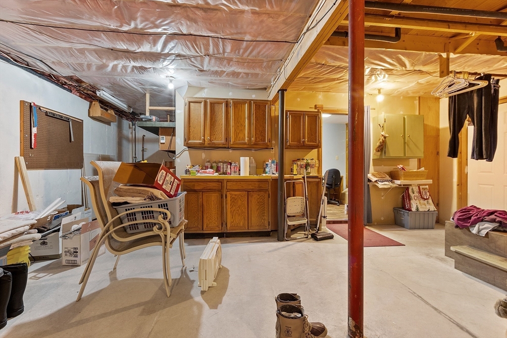 27 Lancaster Road Shirley, MA 01464 - Photo 29 of 41