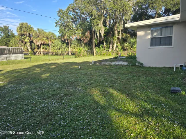 $2,295 | 2417 Colonial Drive, Melbourne, FL 32901