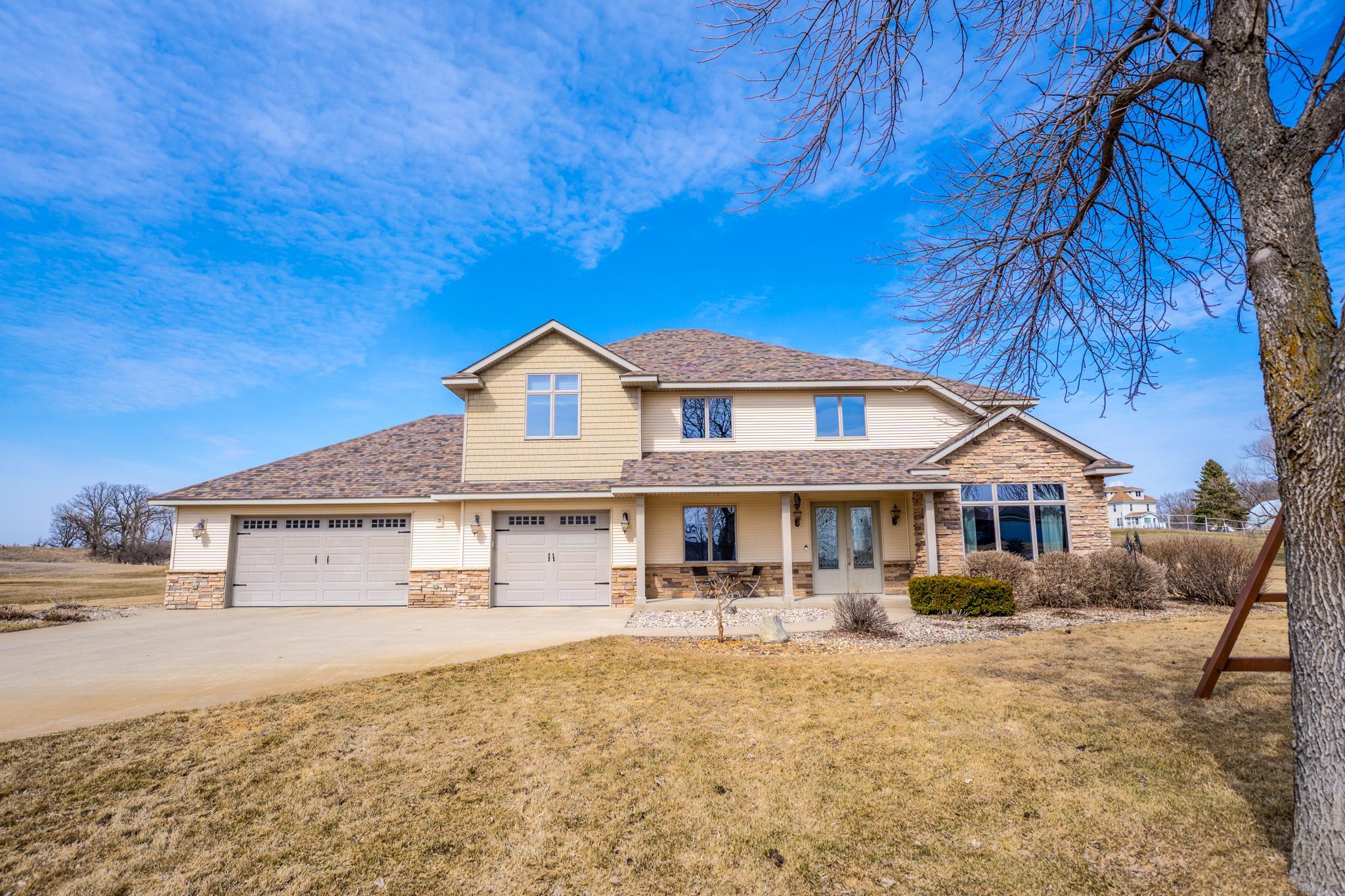 294 57th Avenue Northeast Willmar, MN 56201 - Photo 1 of 40