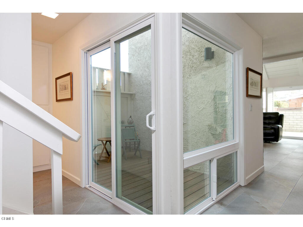 5302 Outrigger Way Oxnard, CA 93035 - Photo 15 of 36 Patio-Atrium