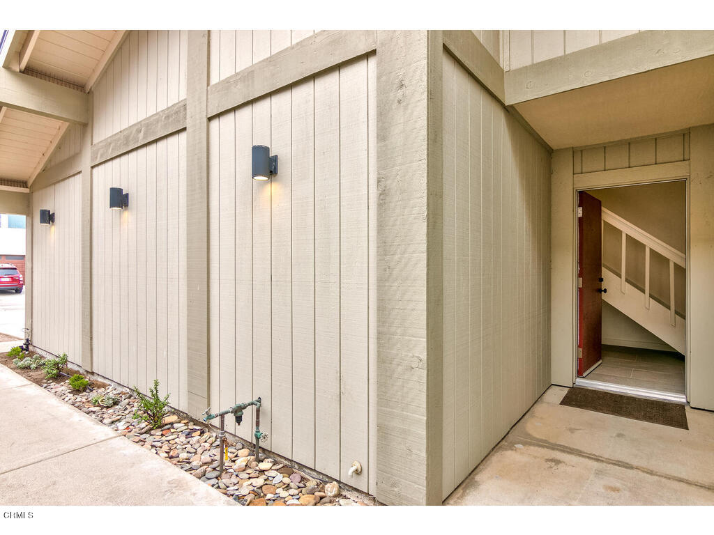 5302 Outrigger Way Oxnard, CA 93035 - Photo 3 of 36 Front Entry Detail