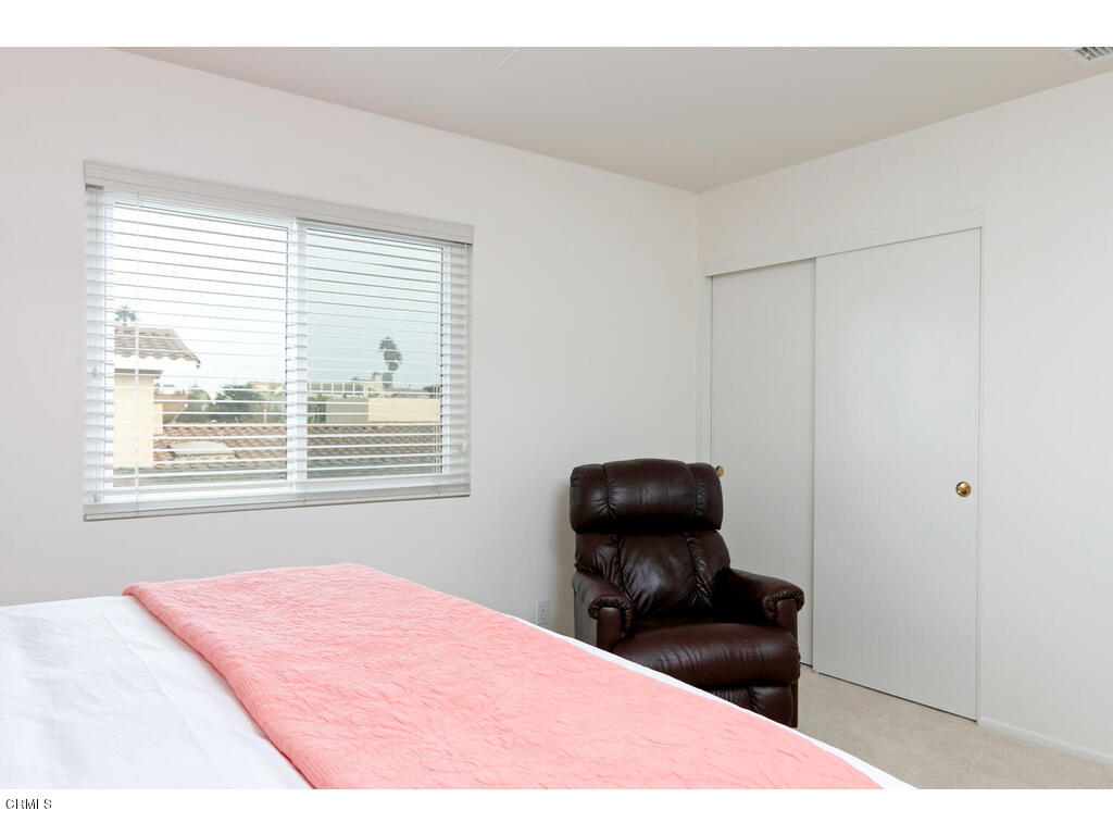 5302 Outrigger Way Oxnard, CA 93035 - Photo 24 of 36 Guest Bedroom 11