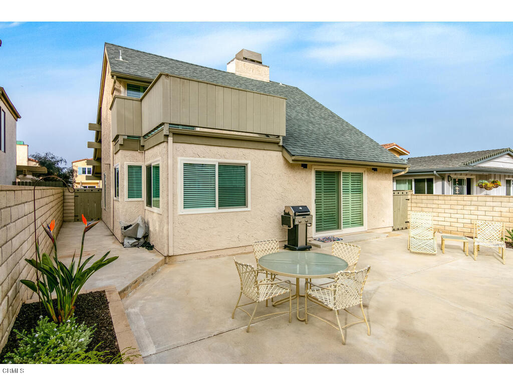 5302 Outrigger Way Oxnard, CA 93035 - Photo 29 of 36 Back Yard Patio