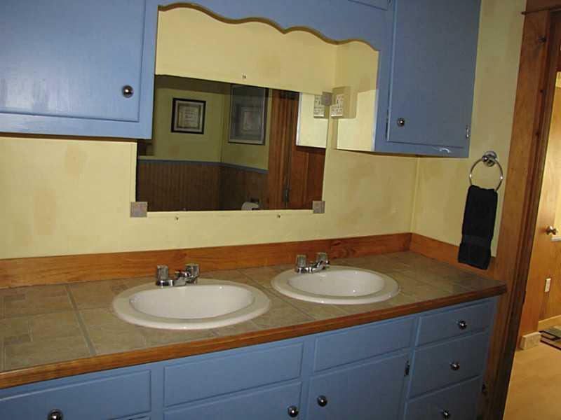 355 Waldo Station Road Belfast, ME 04915 - Photo 21 of 33 Bathroom.