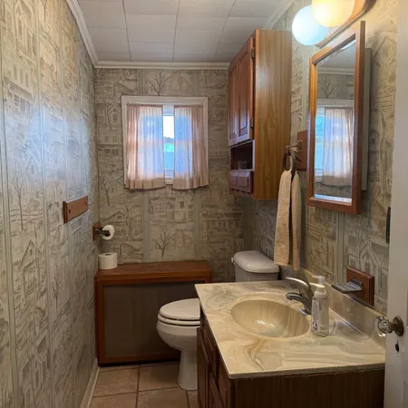$160,500 | 811 North Market Street, Marion, IL 62959