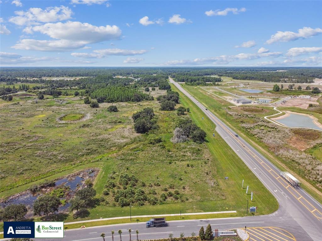 0 North Gall Boulevard, Unit 1 08 ACRES Zephyrhills, FL 33540 - Photo 16 of 27 a view of a ocean from a balcony