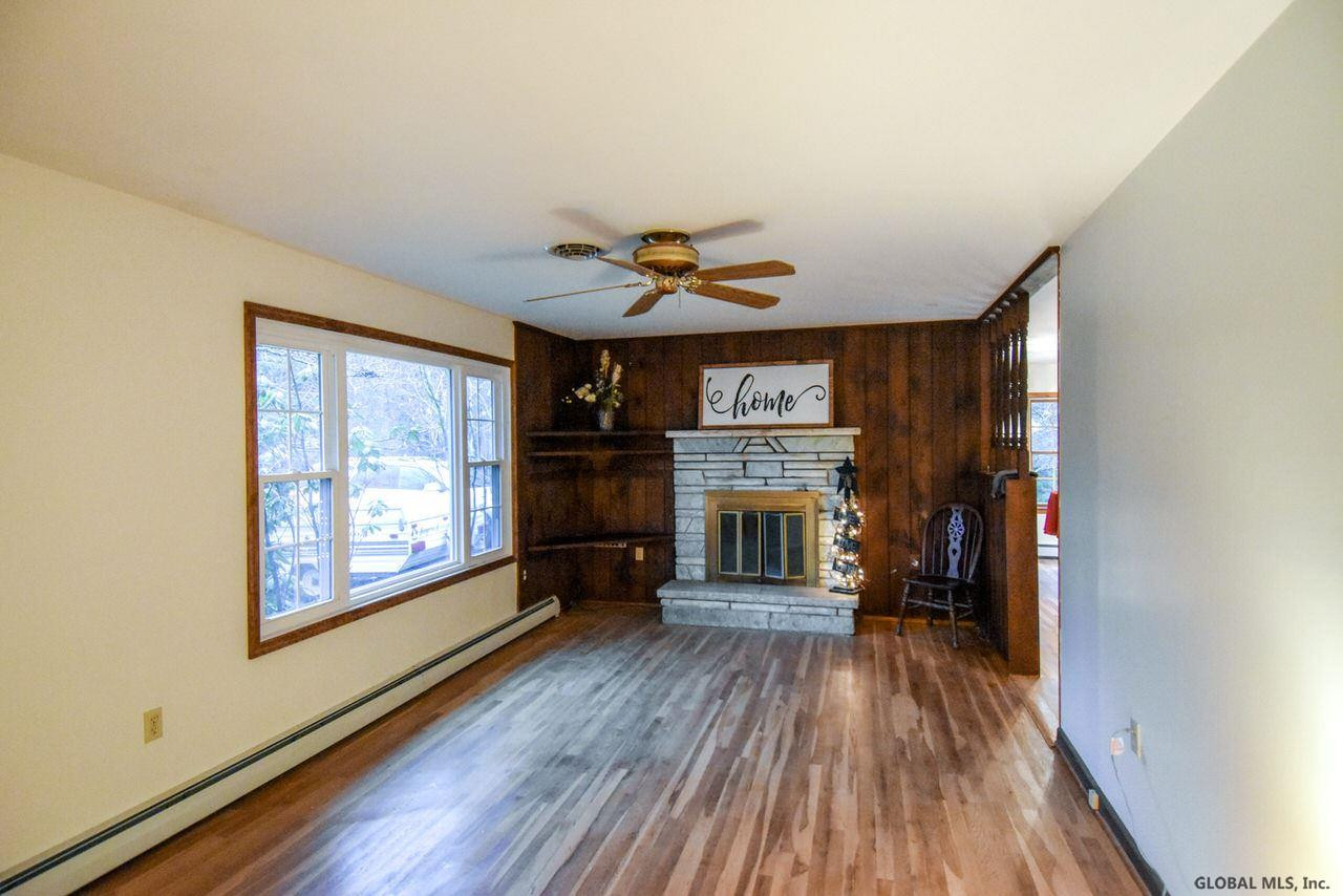 249 Starr Road Coeymans, NY 12143 - Photo 3 of 31 Photo 5