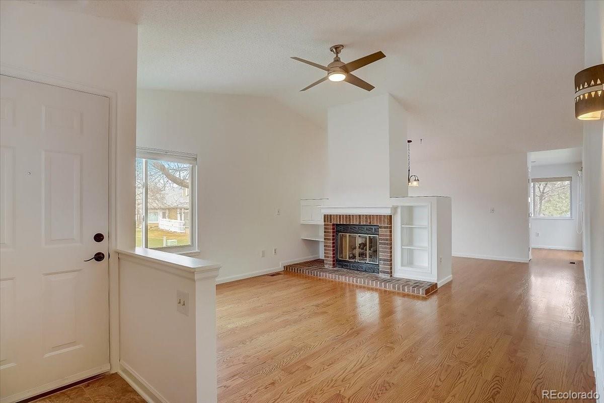 1 Sutherland Court Highlands Ranch, CO 80130 - Photo 2 of 35