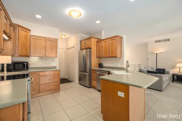 $374,900 | 5633 Copper Sands Run, Fruitport, MI 49415