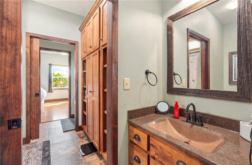 26639 Southeast 300th Road Kincaid, KS 66039 - Photo 32 of 61 Gallery Image 32