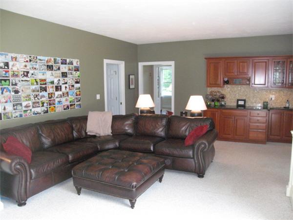 1 Gable Ridge Road Westborough, MA 01581 - Photo 8 of 30 Gallery Image 8