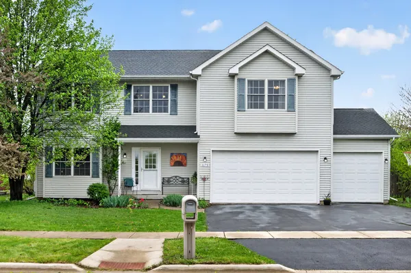 $389,000 | 1173 Fox Hollow Court, DeKalb, IL 60115