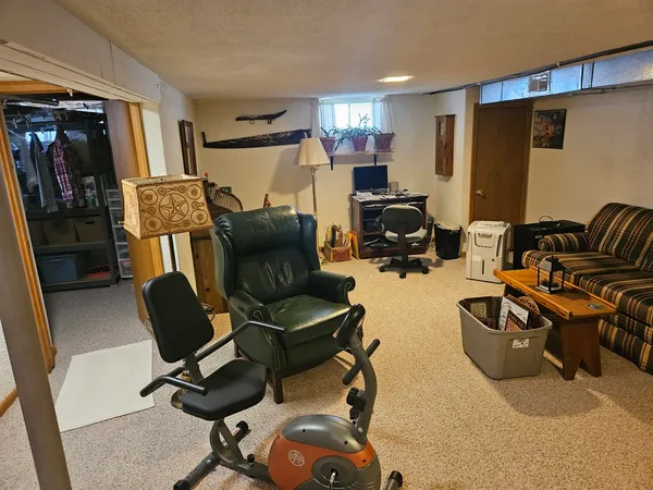 $289,900 | 4504 26th Avenue, Moline, IL 61265