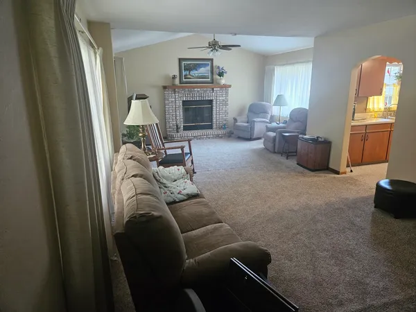 $289,900 | 4504 26th Avenue, Moline, IL 61265
