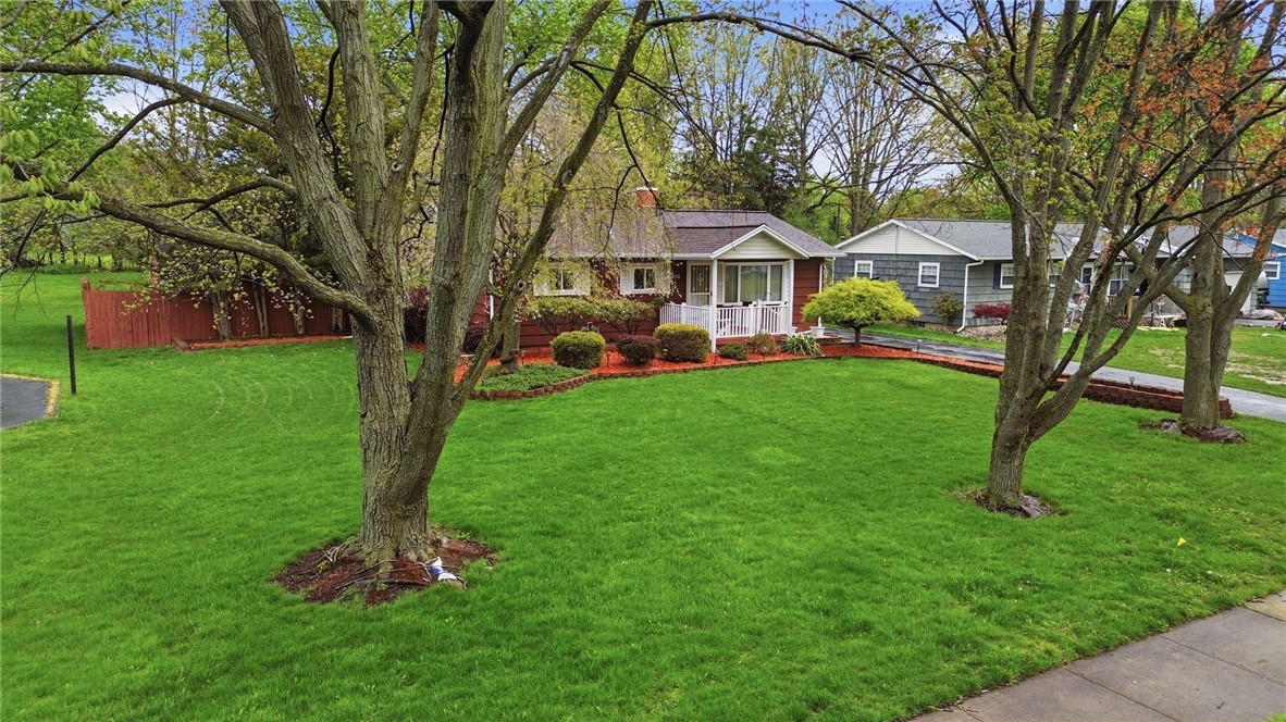 336 Hollybrook Road Rochester, NY 14623 - Photo 5 of 42